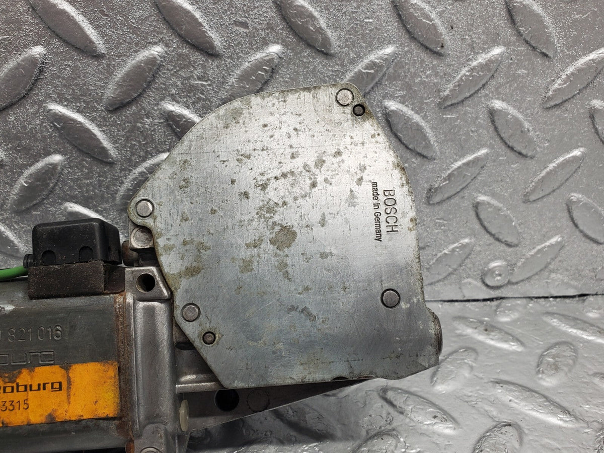 48651 Mercedes-Benz W123 Rear Right Window Regulator Motor Bosch 0130821016