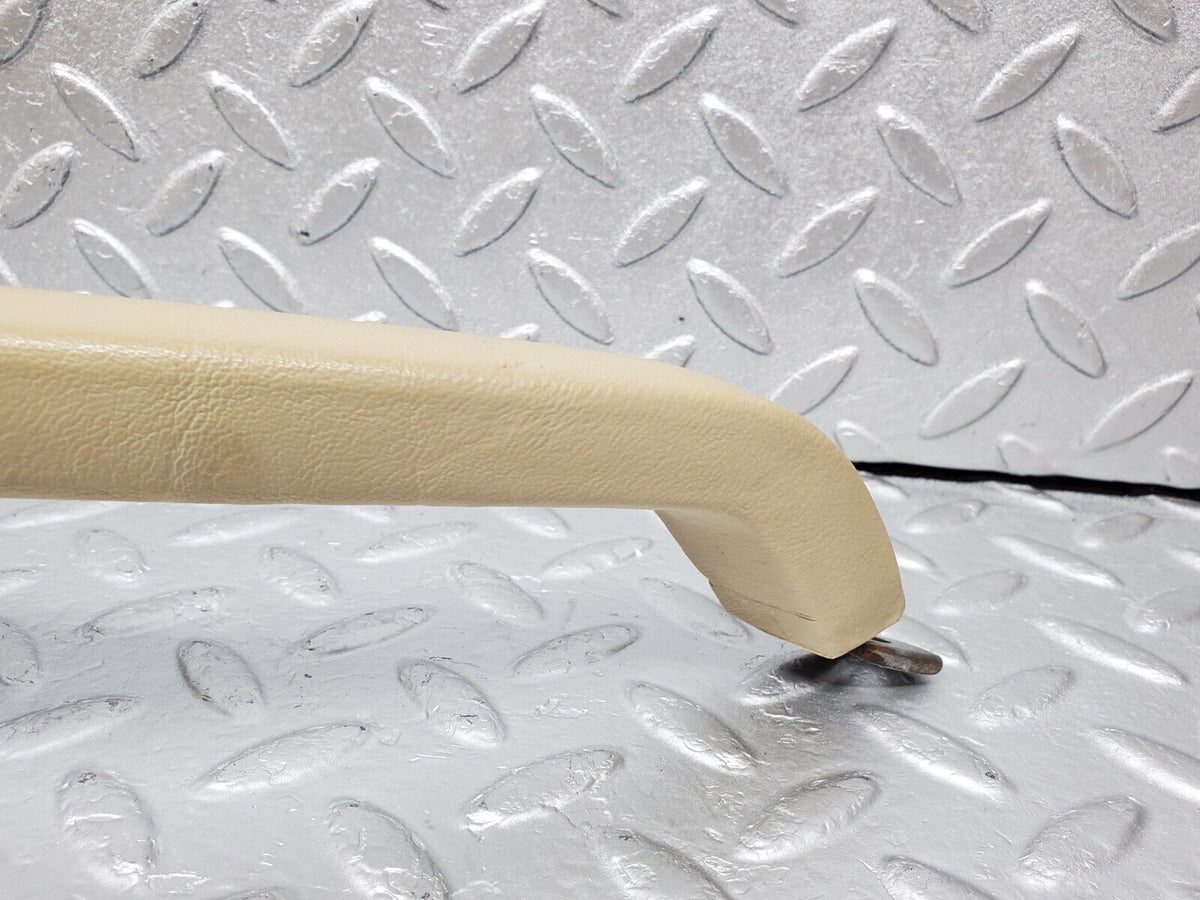45616 Mercedes-Benz W126 420SE Front Left Interior Door Handle Beige A1269700901