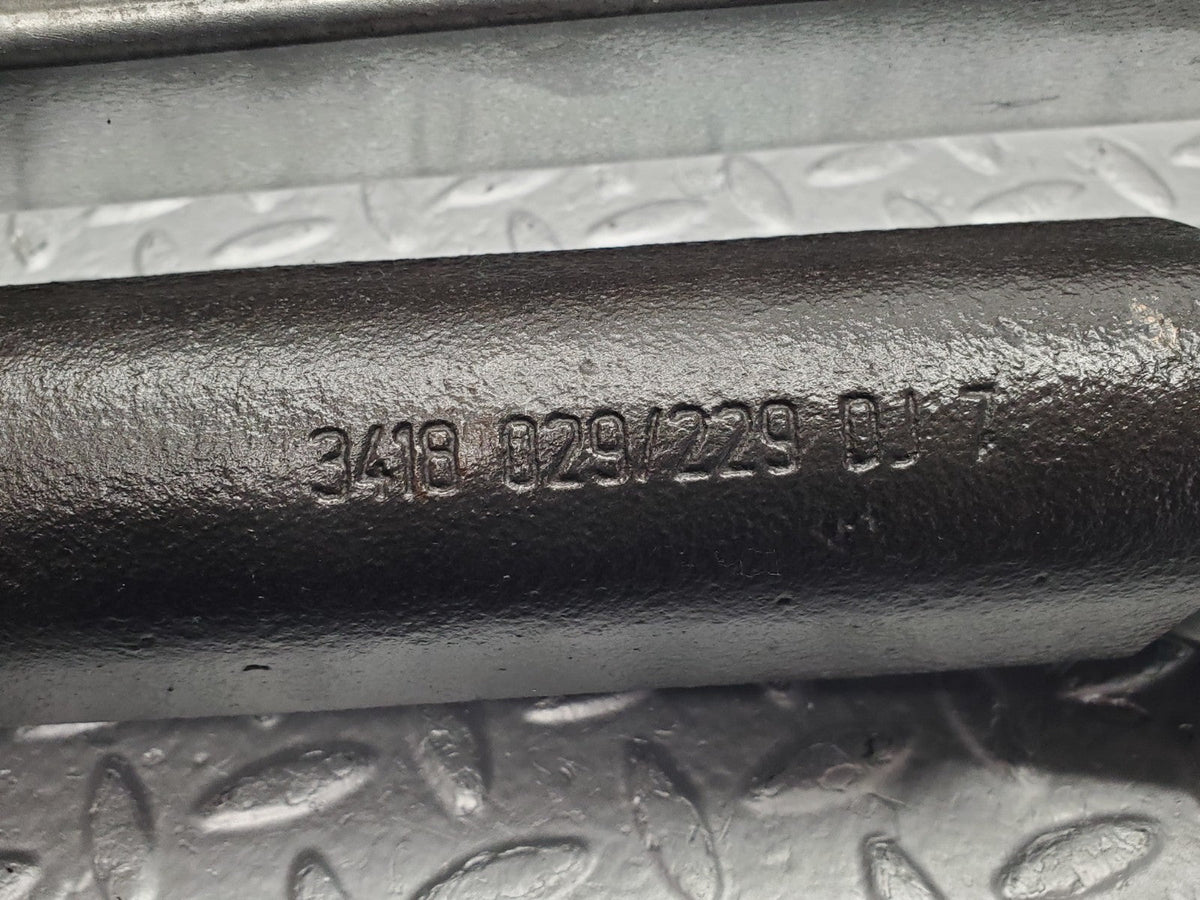 49411 Mercedes-Benz A124 320E Cabriolet Boot Trunk Vibration Damper 3418029/229 0J 7