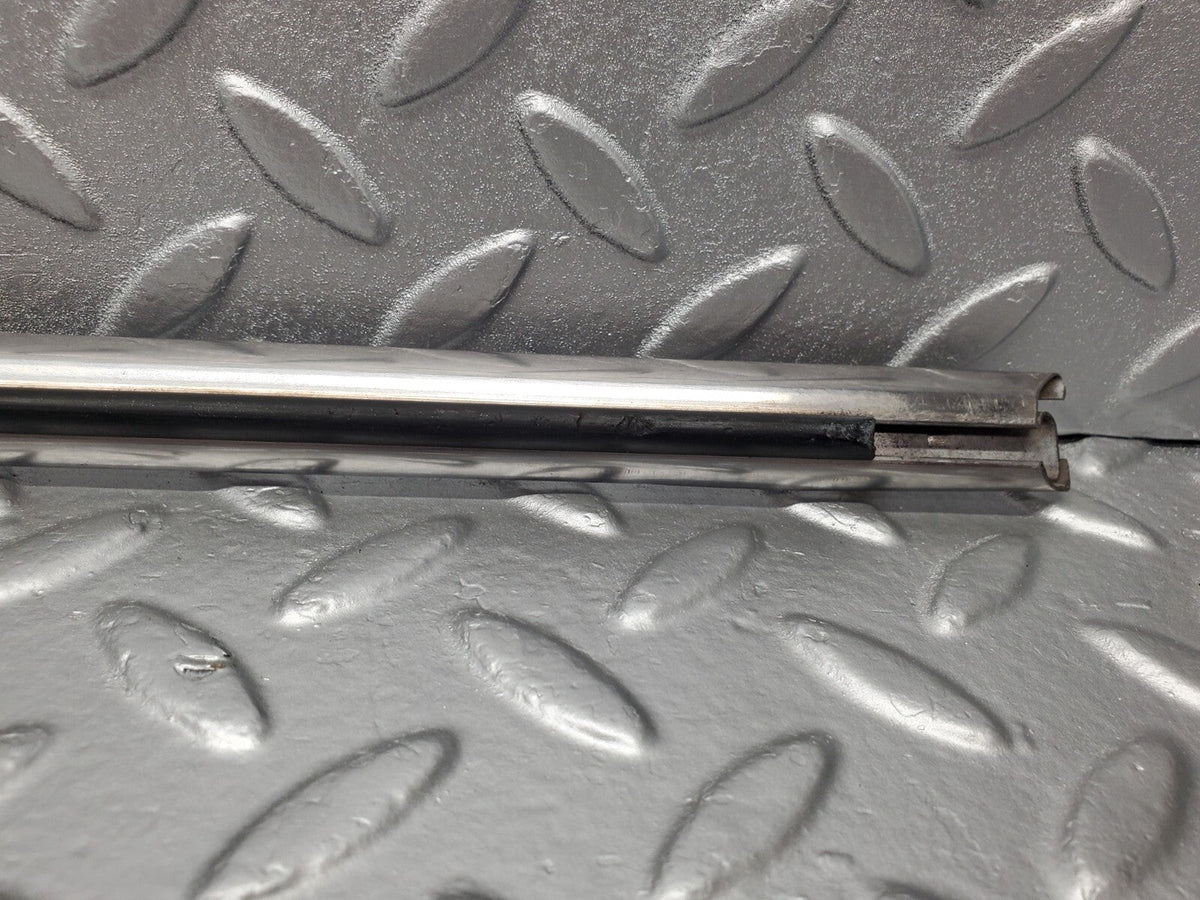 48508 Mercedes-Benz W108 Front Left Door Centre Moulding Trim