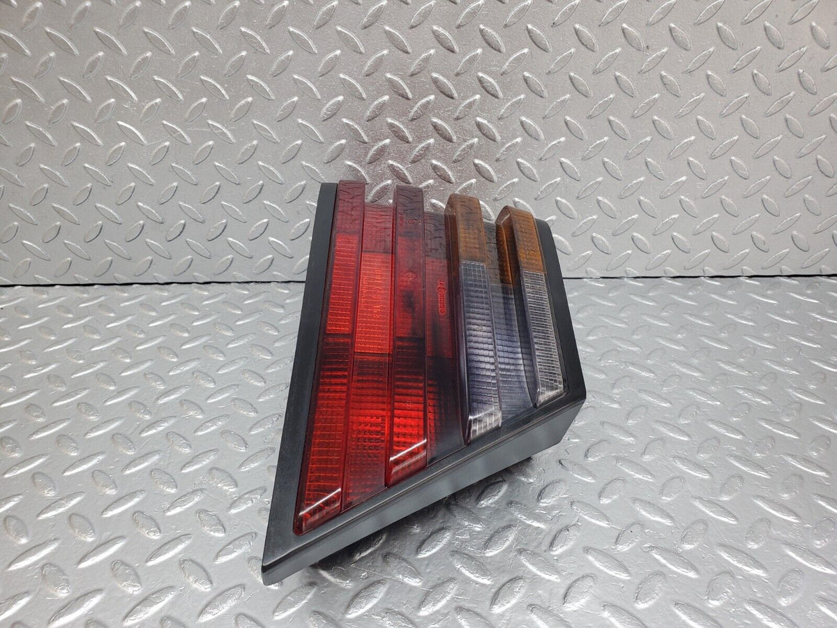44681 Mercedes-Benz W124 220E Tail Light Left Side 53373R23