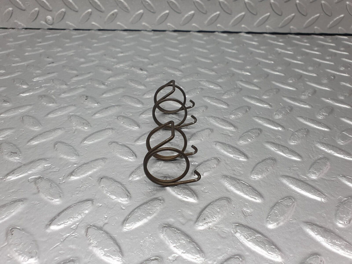 43359 Mercedes-Benz W108 280SE Valve Rocker Arm With Retaining Spring