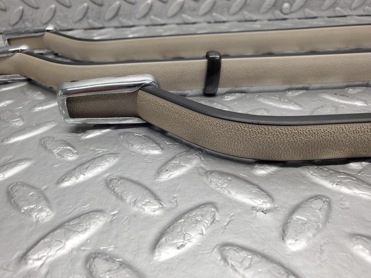 50649 Mercedes-Benz W108 280SE 3.5 Interior Roof Grab Handle Set