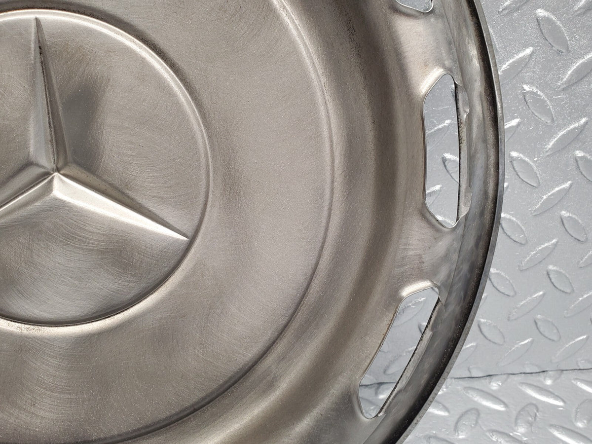 48391 Mercedes-Benz Wheel Trim Hub Cap 14"