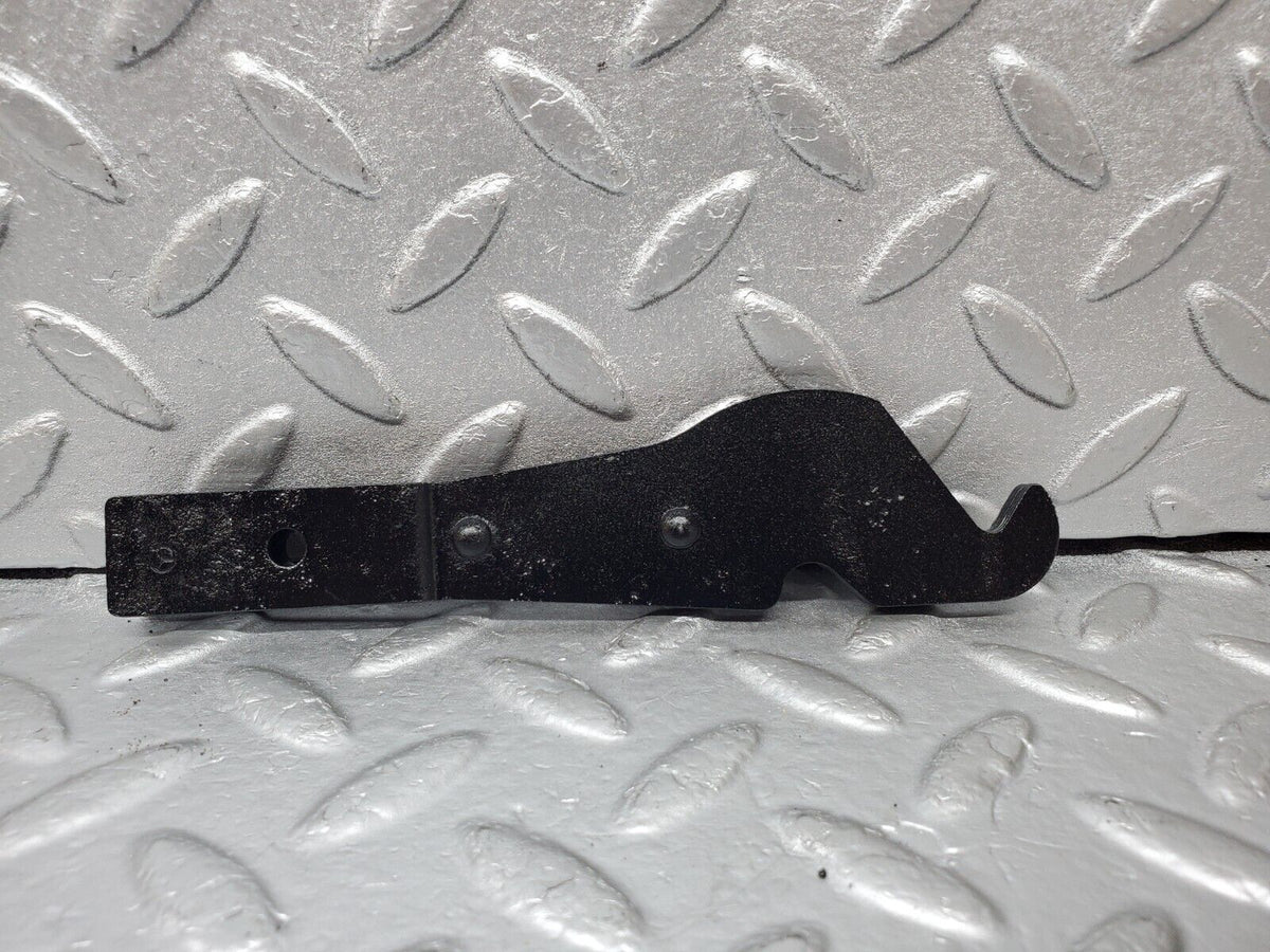 44499 Mercedes-Benz W123 280E Handbrake Adjusting Handbrake Regulator