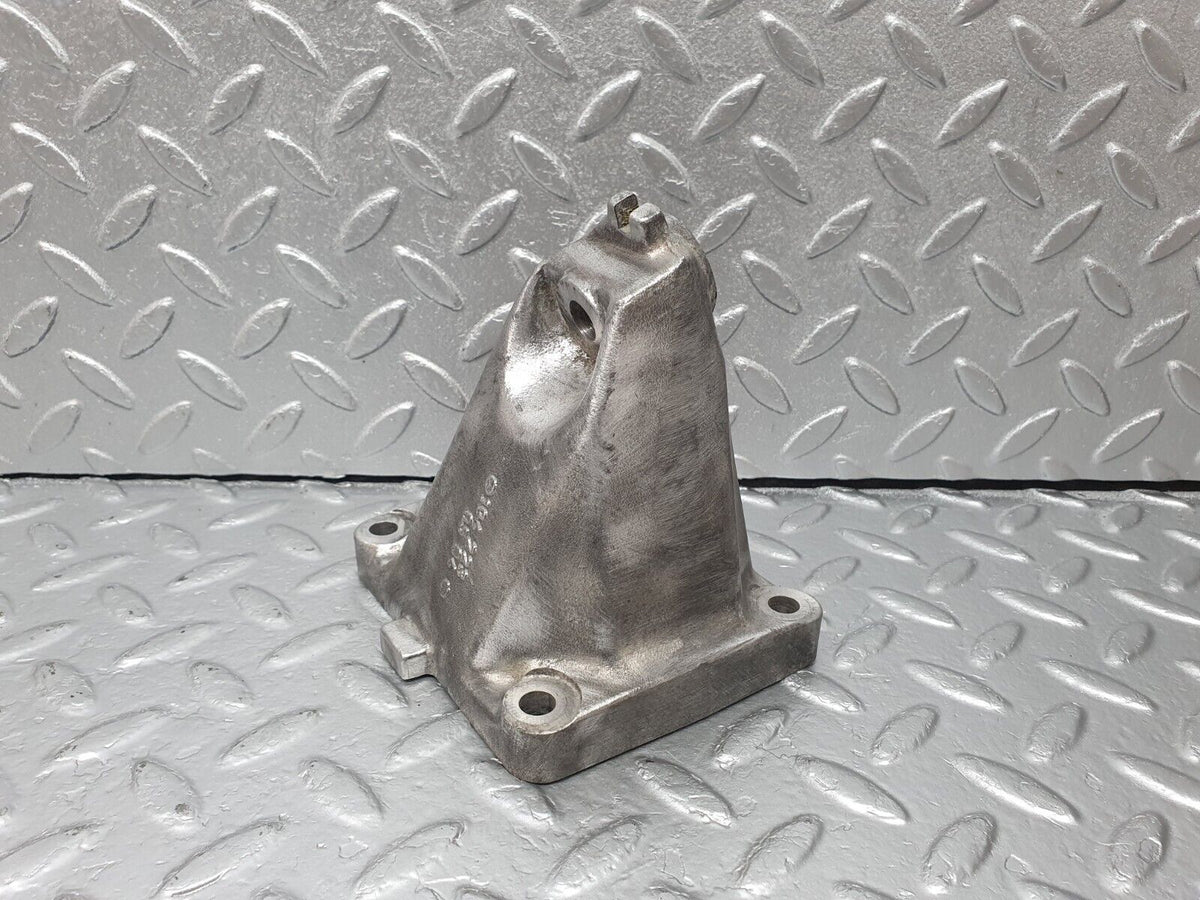 42307 Mercedes-Benz R129 320SL Coupe Engine Mount Bracket Right A1042230504
