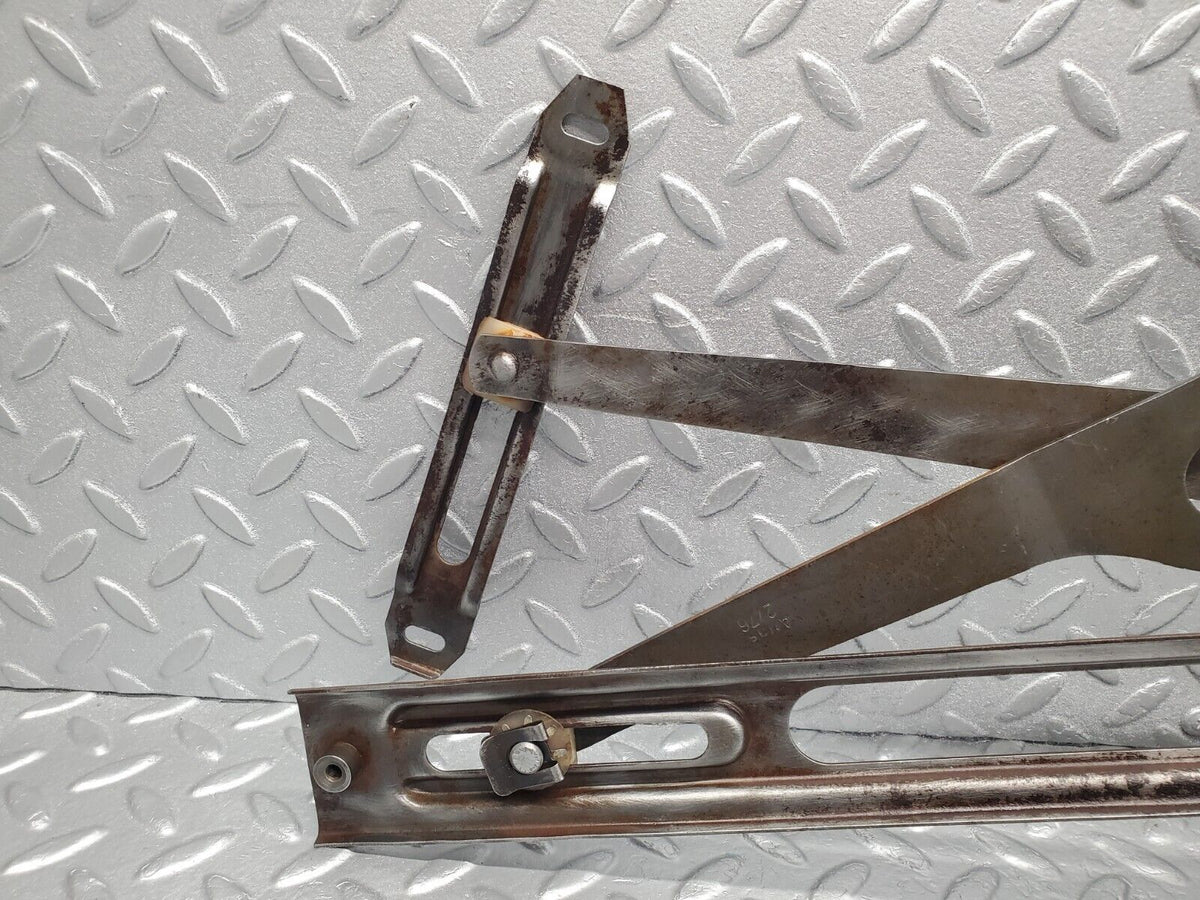 48178 Mercedes-Benz C107 R107 Front Left Manual Window Regulator A1077250502