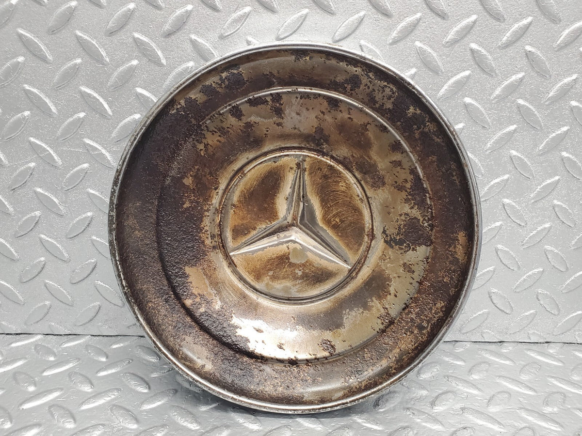 48387 Mercedes-Benz Chrome Wheel Hub Cap
