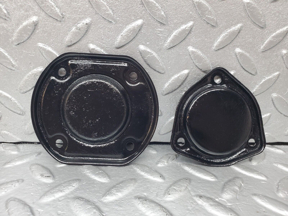 45469 Mercedes-Benz 280E M110.988 Camshaft Access Cover Plate