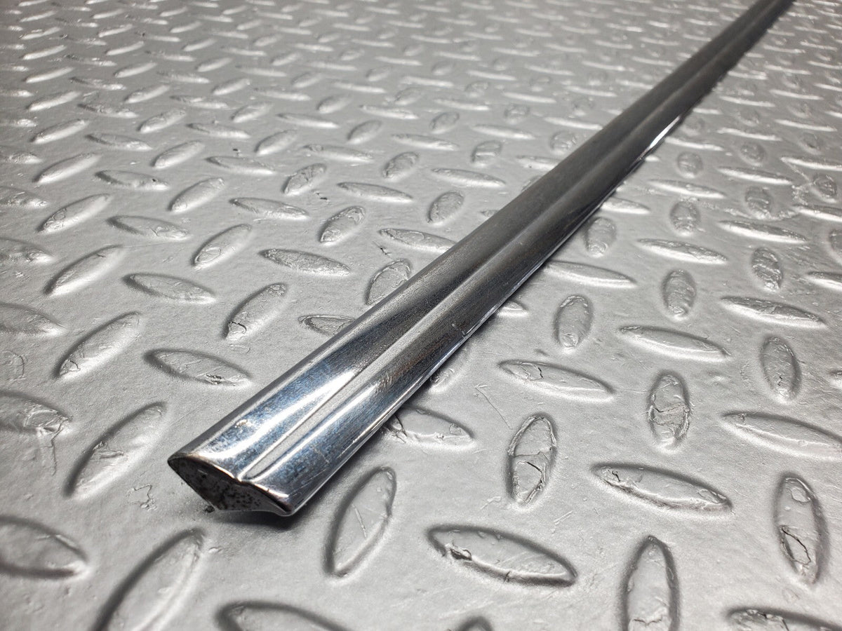 48293 Mercedes-Benz W113 Pagoda Left Door Chrome Trim