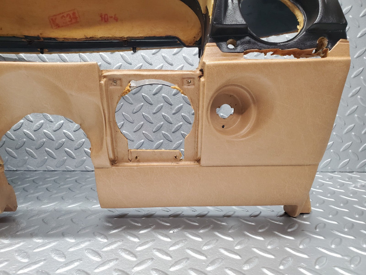 50004 Mercedes-Benz R107 380SL Dashboard