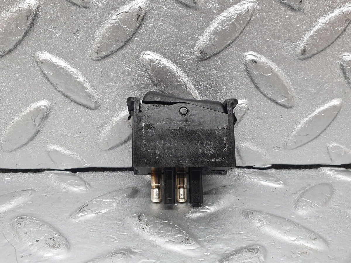 44175 Mercedes-Benz C123 230CE Coupe Interior Light Switch A0008205910