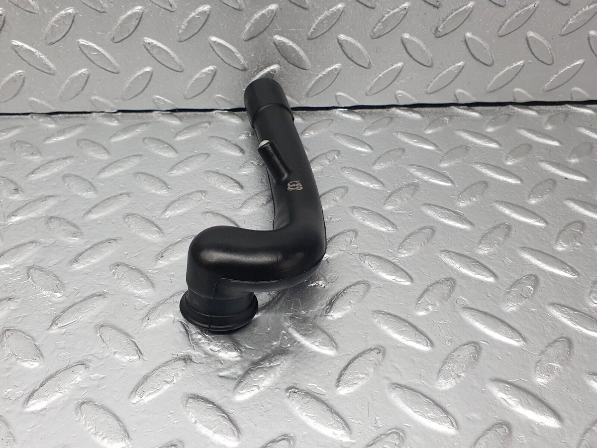 43666 Mercedes-Benz C126 380SEC Coupe Crankcase Breather Hose Pipe A1160940791