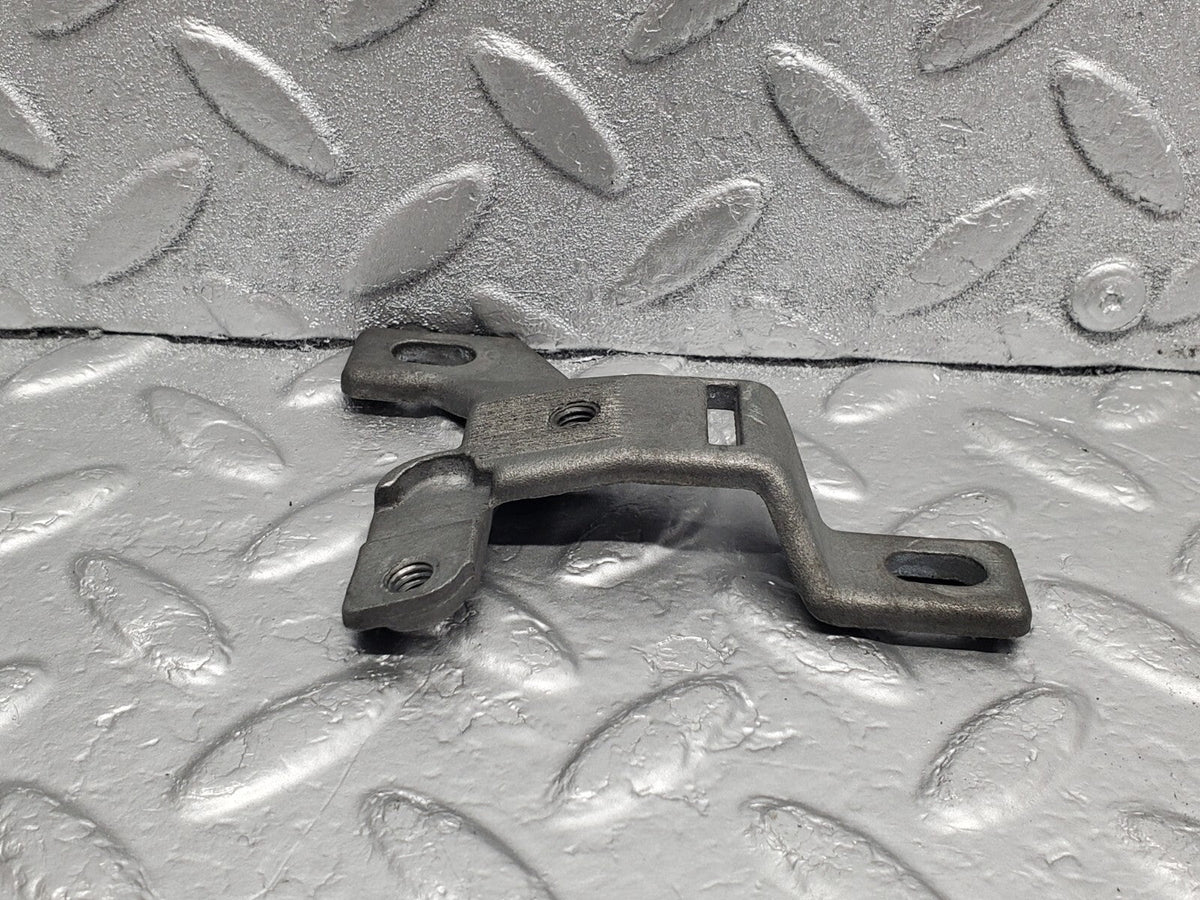 48318 Mercedes-Benz C126 Coupe Door Handle Bracket Right A1267660417