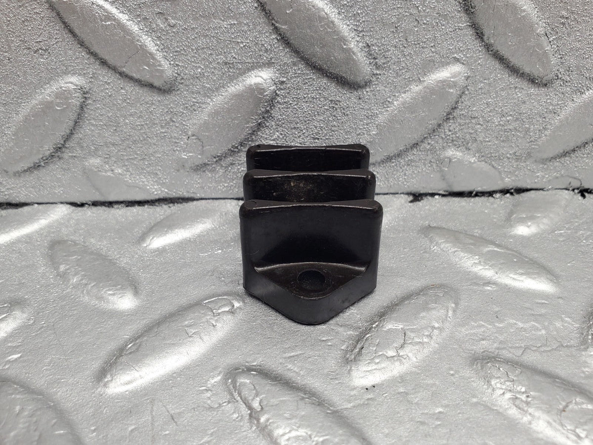 49687 Mercedes-Benz R107 380SL Cable Wire Connector 20490
