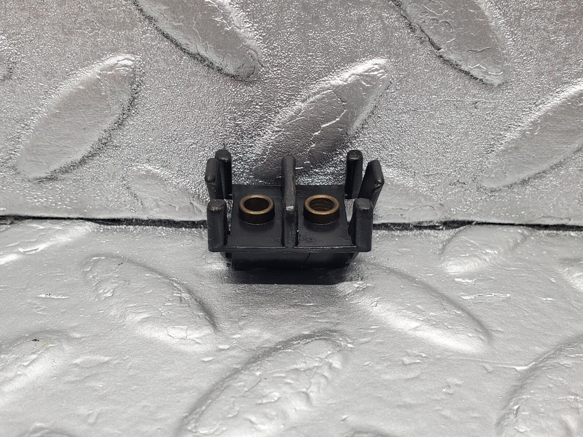 48307 Mercedes-Benz C126 Coupe Cable Wire Connector