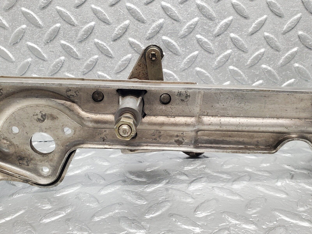 47459 Mercedes-Benz C126 500SEC Coupe Windscreen Wiper Mechanism Linkage A1268201942