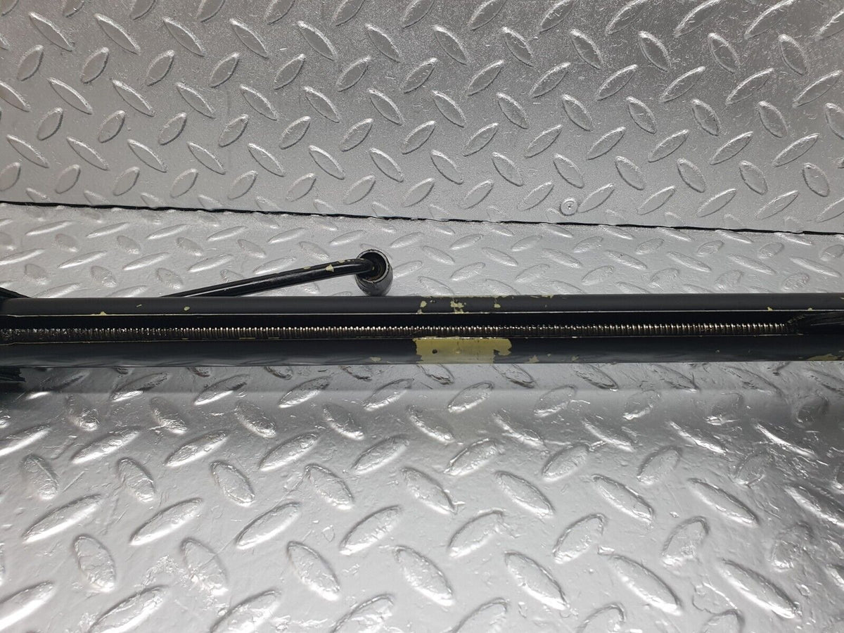 43924 Mercedes-Benz C123 230CE Coupe Car Jack A1235830715