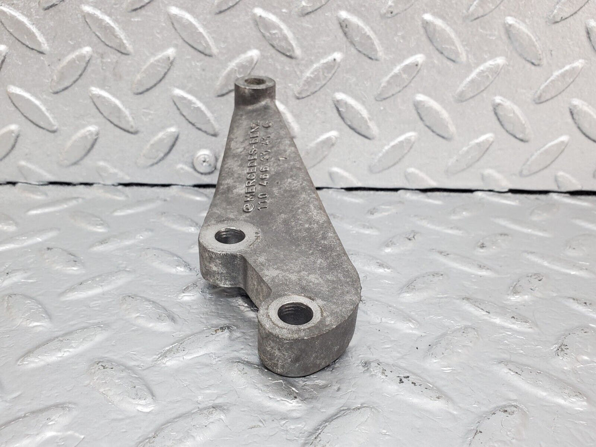 44401 Mercedes-Benz W123 280E Power Steering Pump Bracket A1104663141