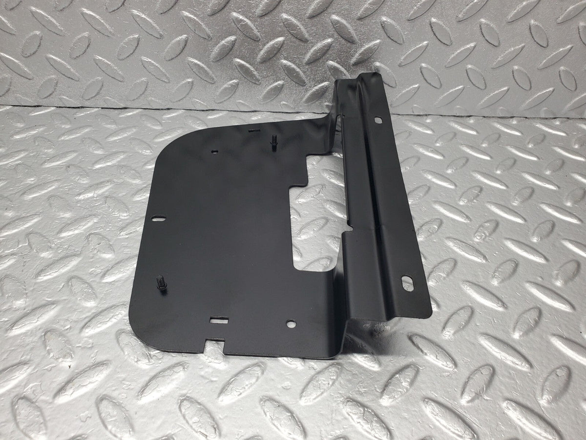 48974 Mercedes-Benz A124 320E Cabriolet Relay Holder Bracket