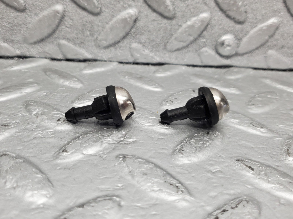 49839 Mercedes-Benz R107 380SL Windscreen Washer Nozzle