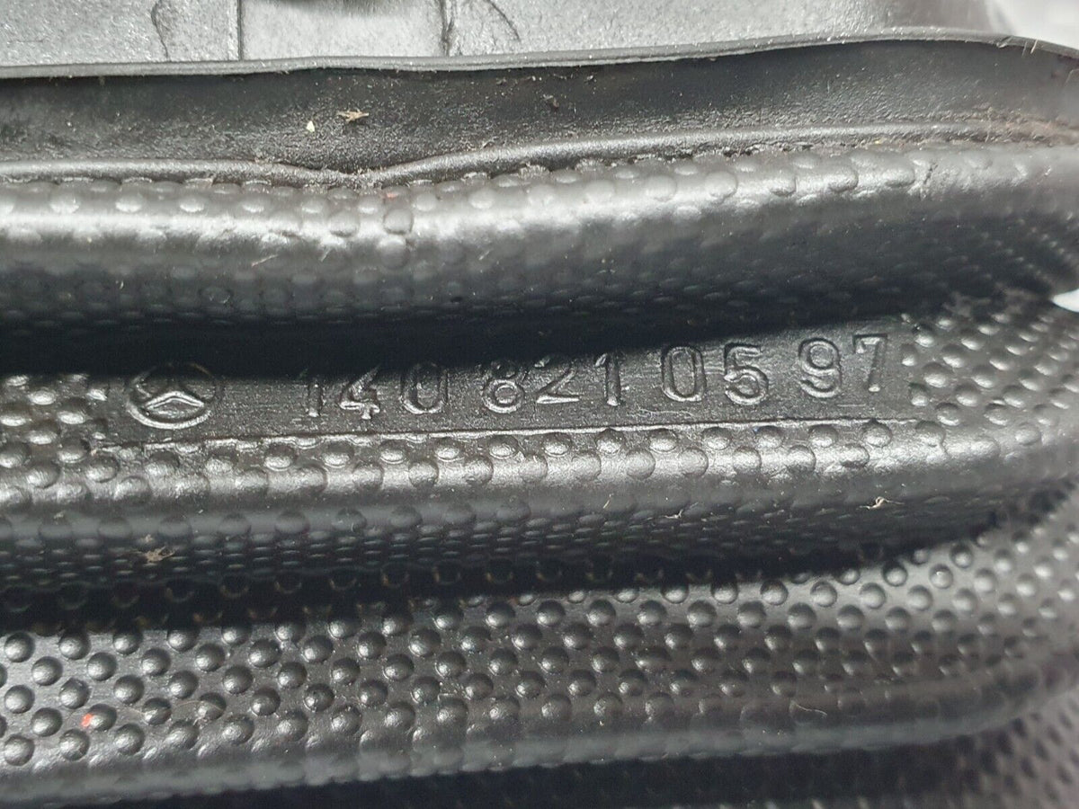 41844 Mercedes-Benz W202 C200 Rear Door Wire Protector Rubber A1408210597