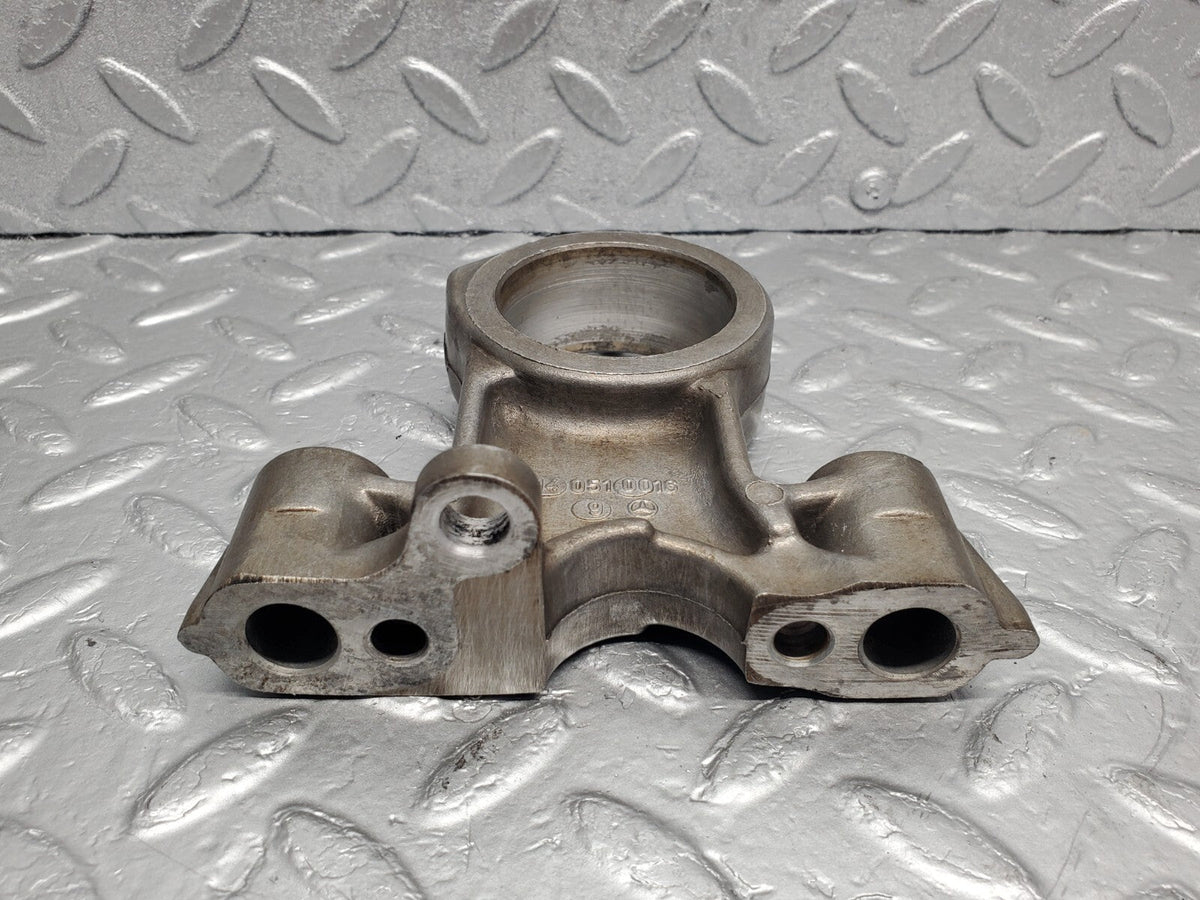 48802 Mercedes-Benz W108 Camshaft Tower Bearing A1140510016