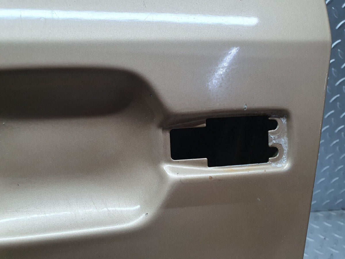 41368 Mercedes-Benz W124 200E Front Left Door