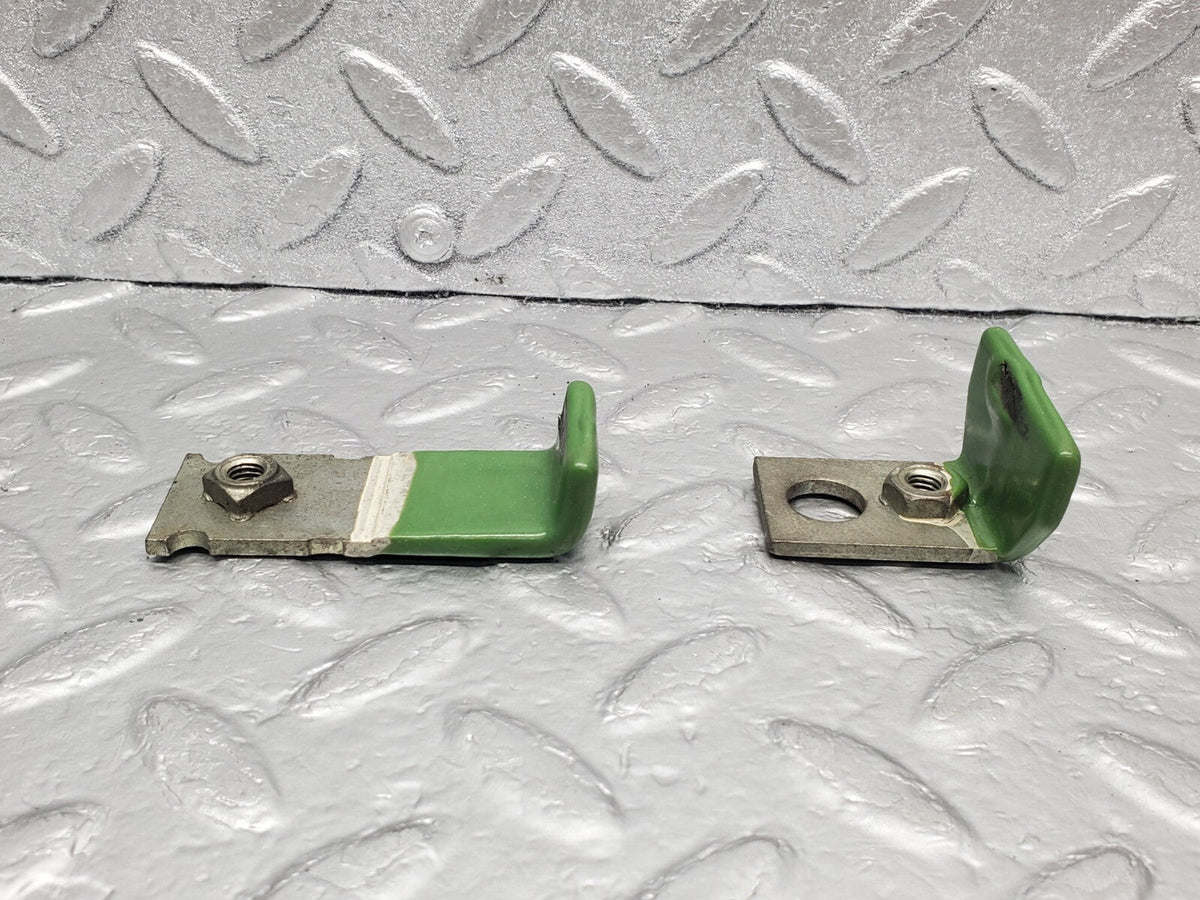 48335 Mercedes-Benz C126 Coupe Window Stop Plate 2x