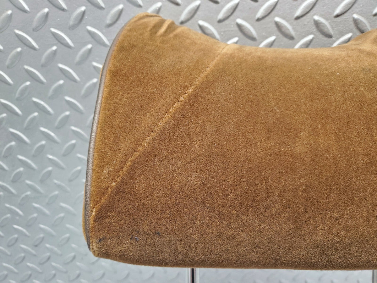 49613 Mercedes-Benz W116 450SE Front Seat Headrest