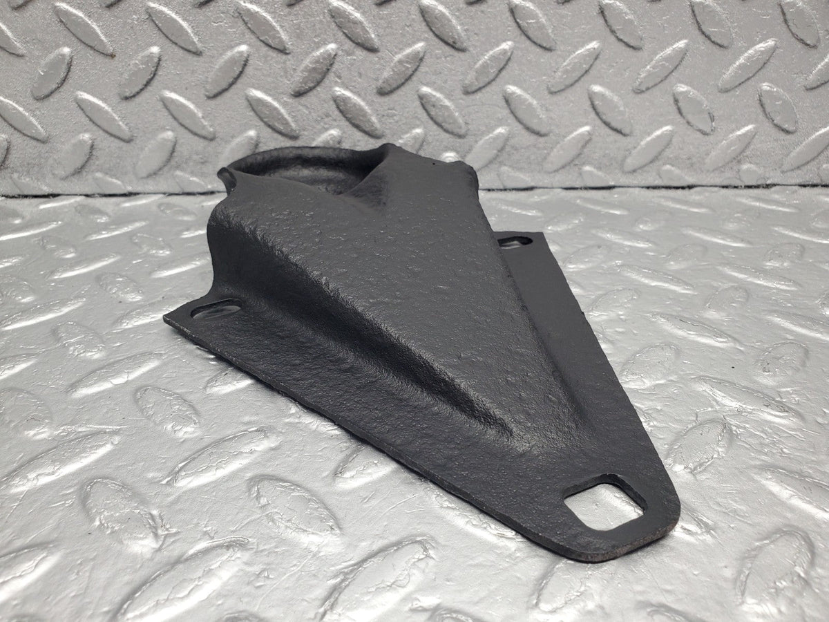 50714 Mercedes-Benz W108 280SE 3.5 Rear Suspension Axle Mounting Bracket