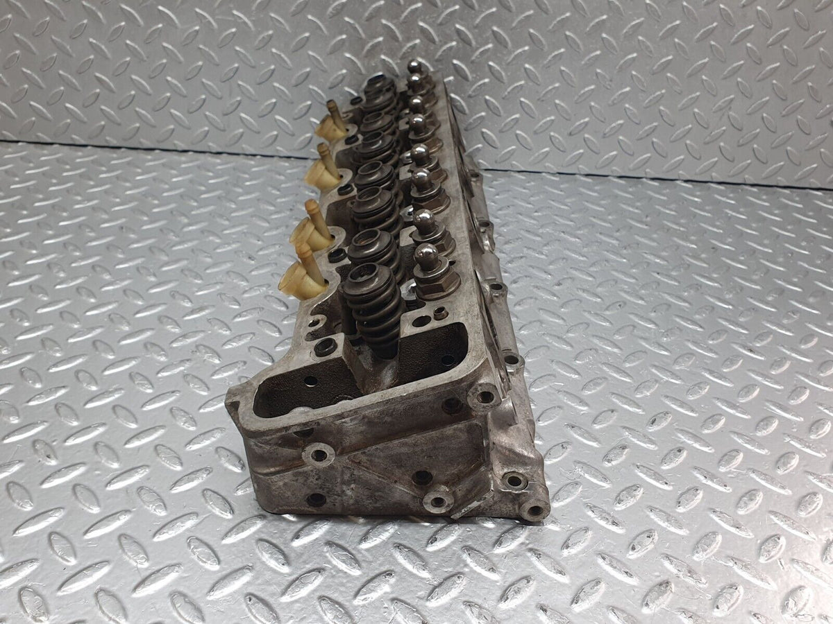 43840 Mercedes-Benz C126 380SEC Coupe Cylinder Head Right Side A1160163401
