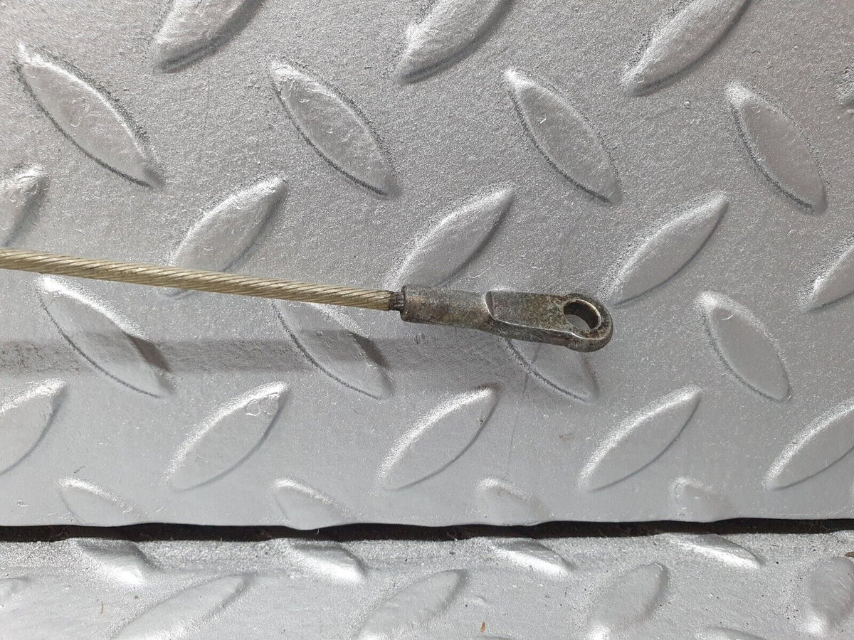41472 Mercedes-Benz W124 200E Handbrake Cable A1244203685