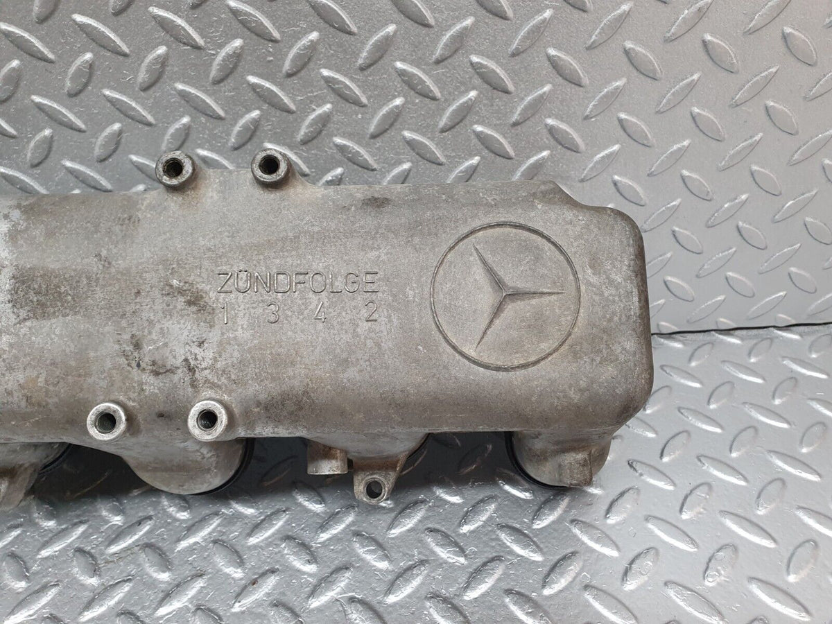40866 Mercedes-Benz W123 240D Cylinder Head Valve Cover A6160161105