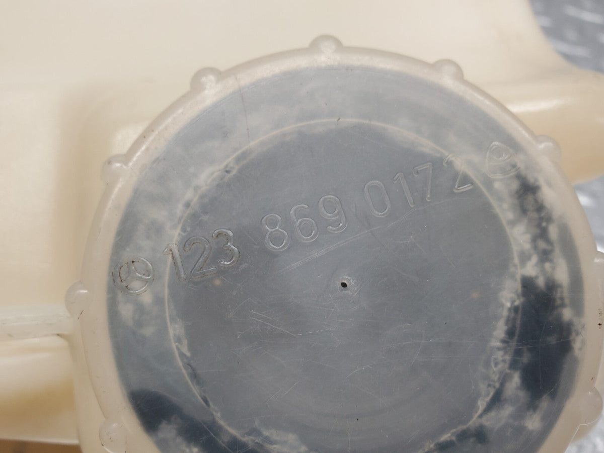 48630 Mercedes-Benz S123 Wagon Rear Washer Reservoir Tank A1238690420 A1238690172