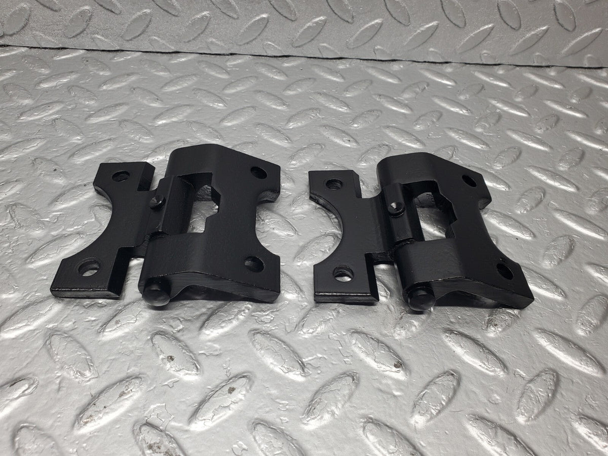 48255 Mercedes-Benz C107 R107 Door Hinge Right Side