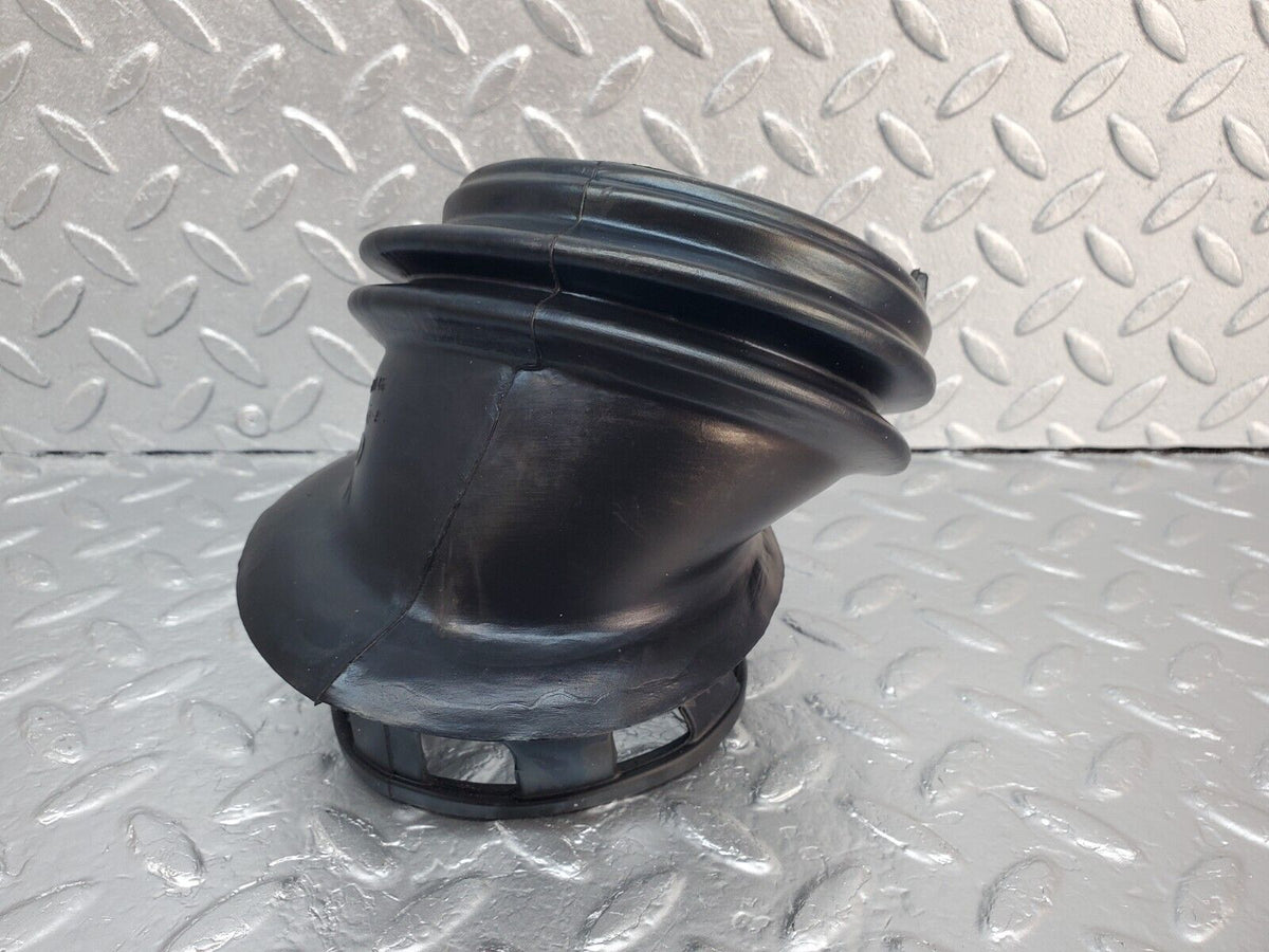 45672 Mercedes-Benz W126 420SE Fuse Box Rubber Grommet A1265450146