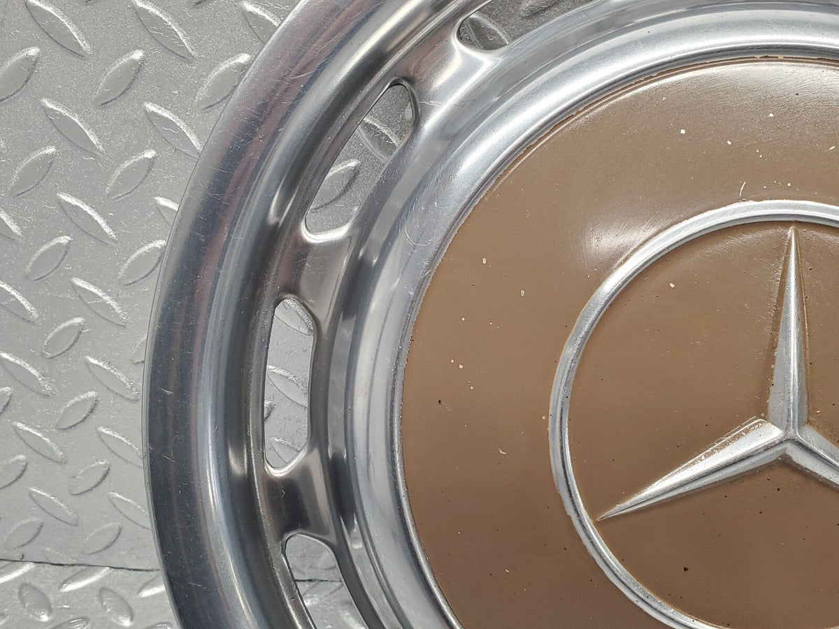 48356 Mercedes-Benz Wheel Trim Hub Cap 14"