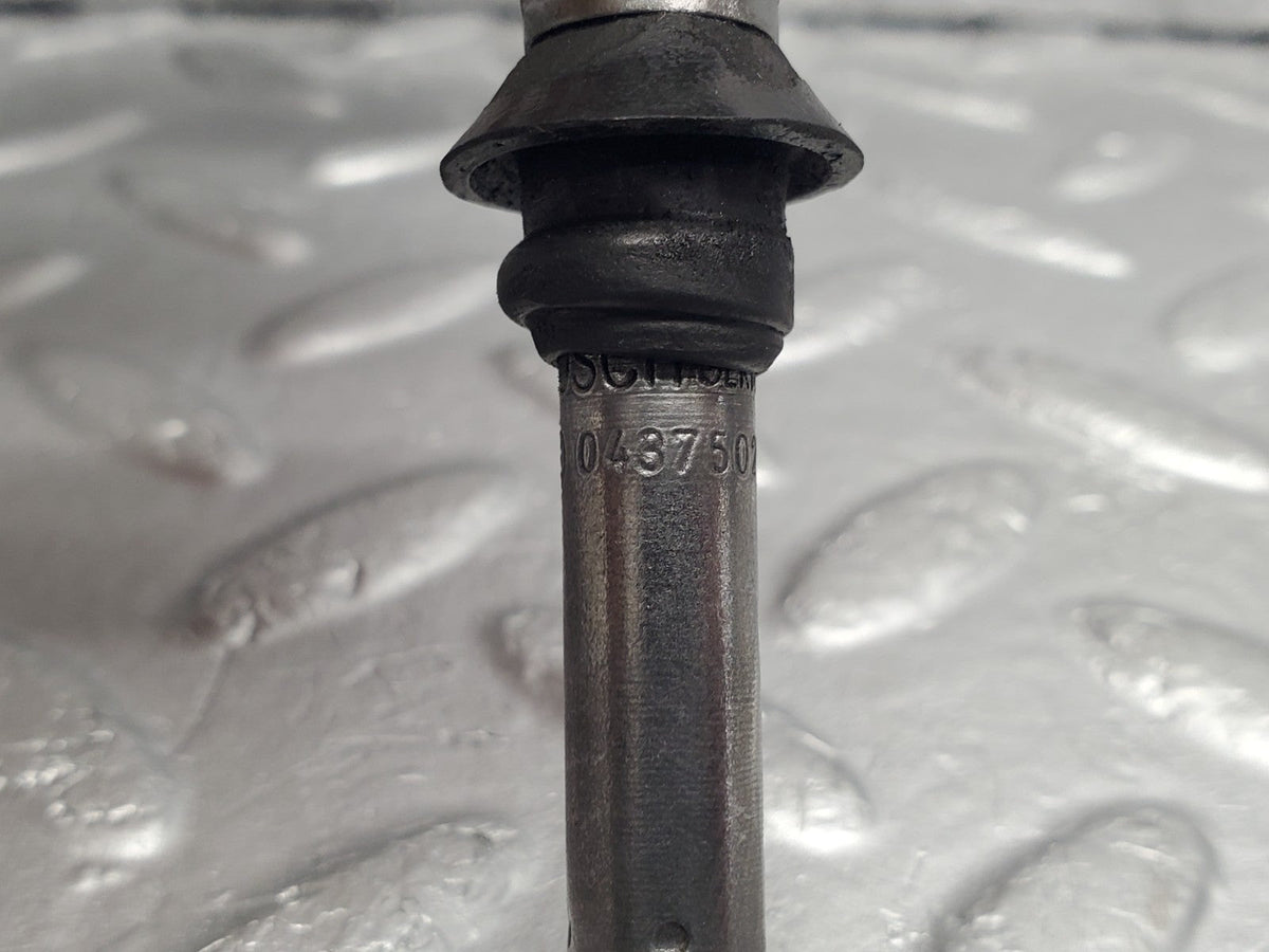 51042 Mercedes-Benz R107 380SL Fuel Injector Bosch 0437502010