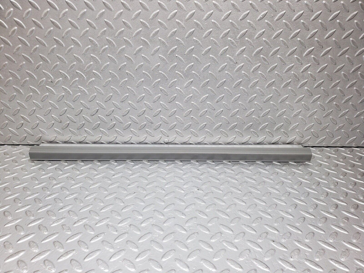 44582 Mercedes-Benz W124 220E Front Left Door Sill Trim