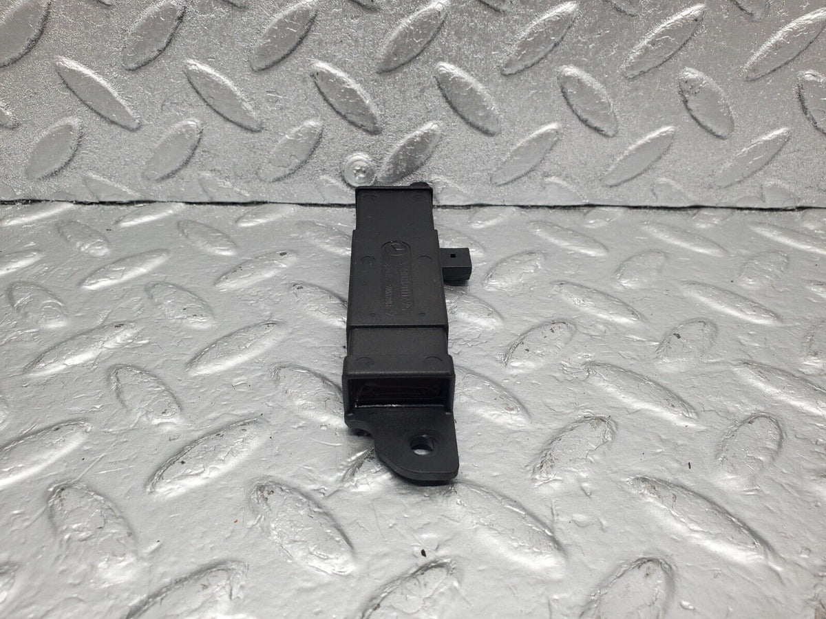 47872 Mercedes-Benz R230 350SL Coupe Keyless Entry Antenna A2308200275