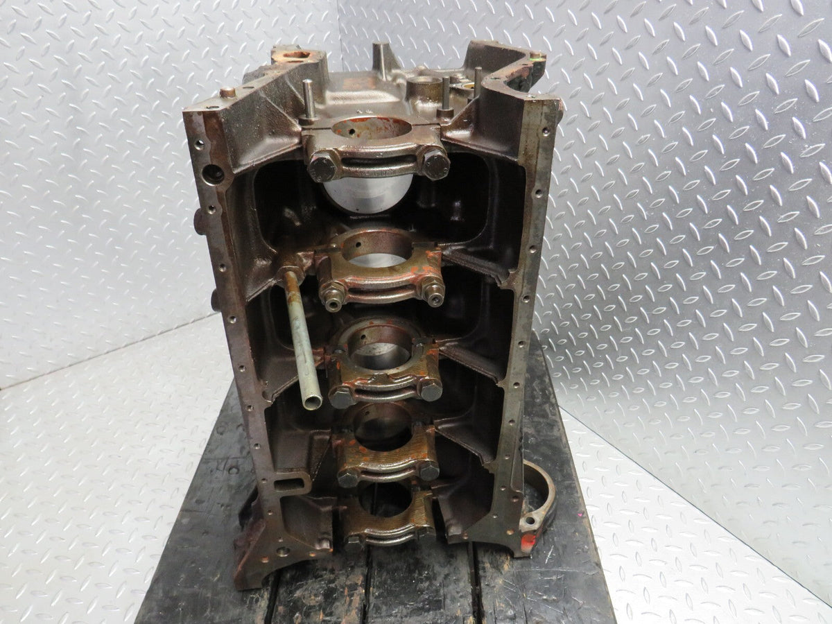 30936 Mercedes-Benz W201 190E 2.0L Engine Block A1020110501 M102.961