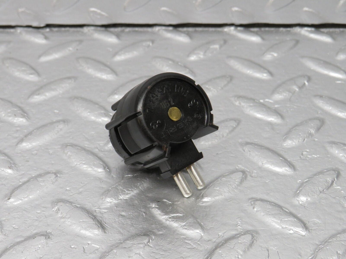 40683 Mercedes-Benz W123 300D Kick Down Switch A0015456314