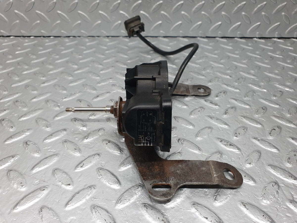 40950 Mercedes-Benz W126 300SE Right Headlight Wiper Motor A1268205242