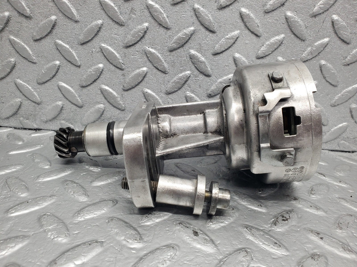 51033 Mercedes-Benz R107 380SL Ignition Distributor Bosch A0031581001 0237401010