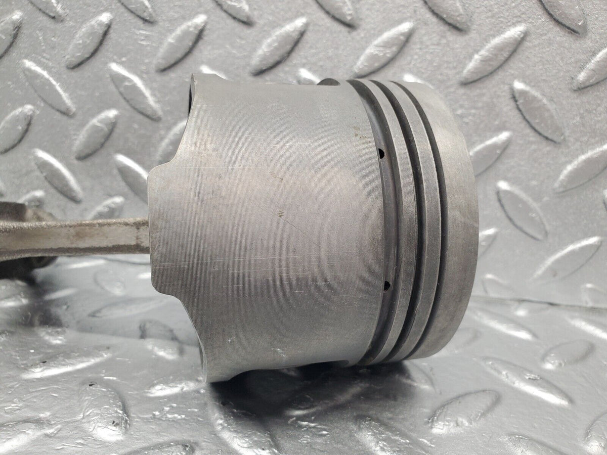46603 Mercedes-Benz C123 280CE Coupe Piston With Connecting Rod 85.986mm 11005