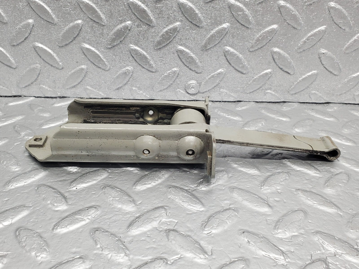 48333 Mercedes-Benz C126 Coupe Door Safety Check Strap