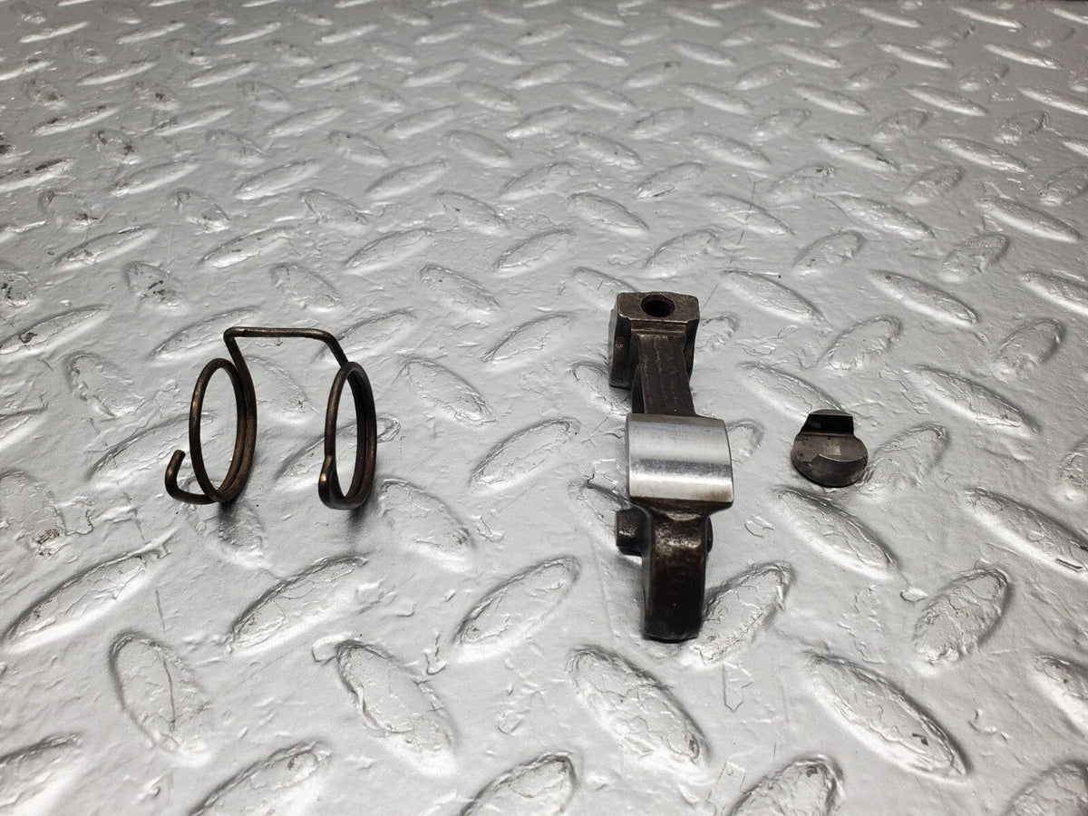 48868 Mercedes-Benz W108 Valve Rocker Arm With Retaining Spring & Tappet