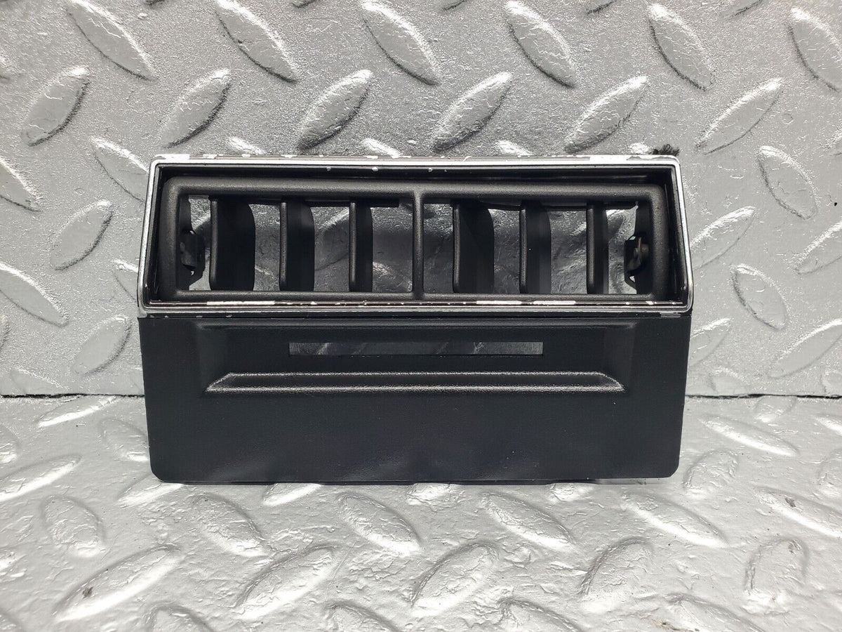 47489 Mercedes-Benz C126 500SEC Coupe Centre Console Air Vent A1268300013