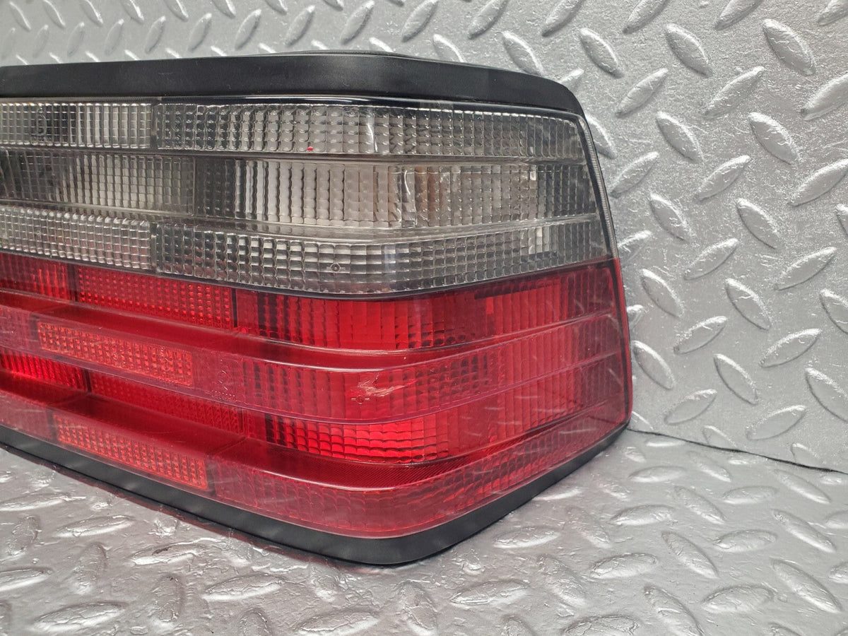 48940 Mercedes-Benz A124 320E Cabriolet Tail Light Right Side Hella